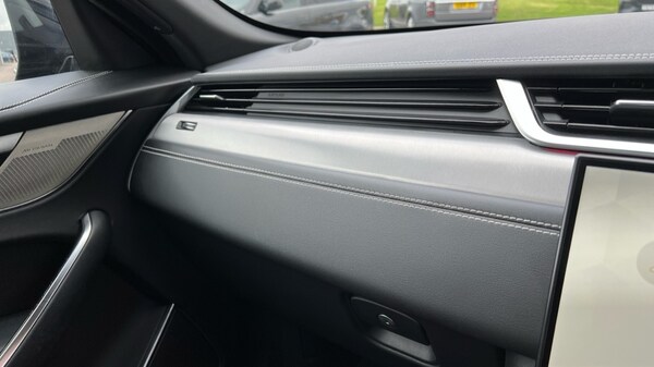 Used Jaguar F-Pace 2023 for sale - 76208823: Photo 34