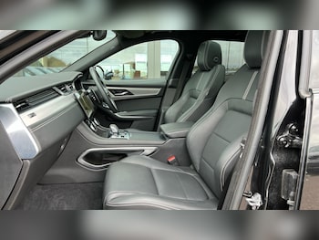 Used Jaguar F-Pace 2023 for sale - 76208823: Photo 3