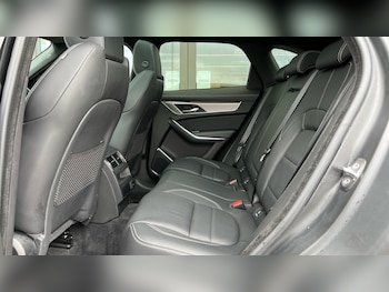 Used Jaguar F-Pace 2023 for sale - 76208823: Photo 4