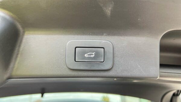 Used Jaguar F-Pace 2023 for sale - 76208823: Photo 55