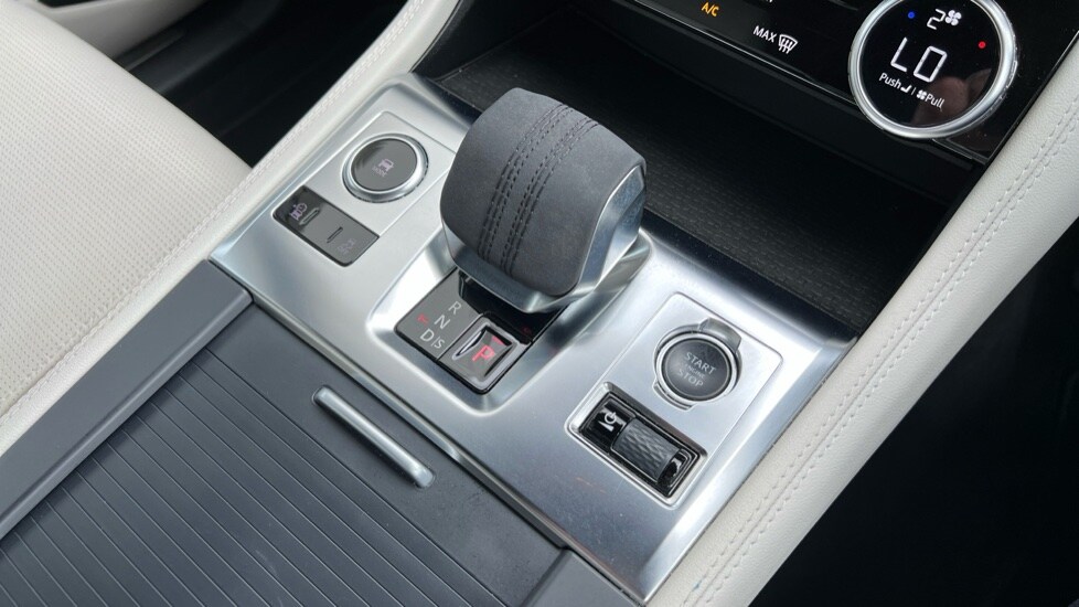Used Jaguar F-Pace 2022 for sale - 76095936: Photo 13