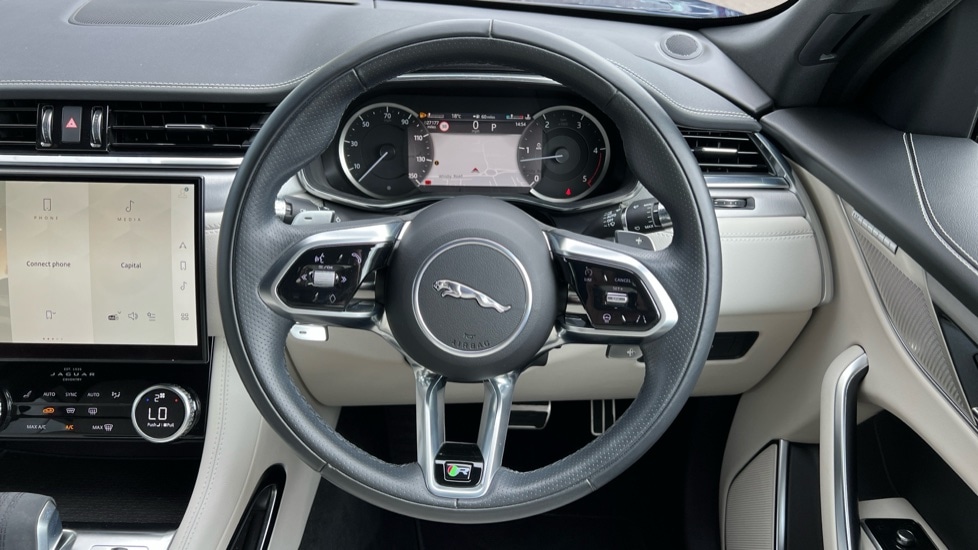 Used Jaguar F-Pace 2022 for sale - 76095936: Photo 15