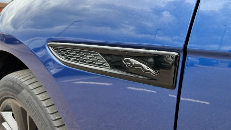 Used Jaguar F-Pace 2022 for sale - 76095936: Photo 20