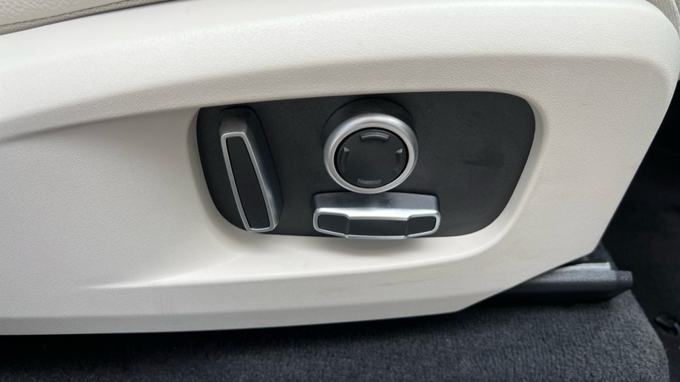 Used Jaguar F-Pace 2022 for sale - 76095936: Photo 22