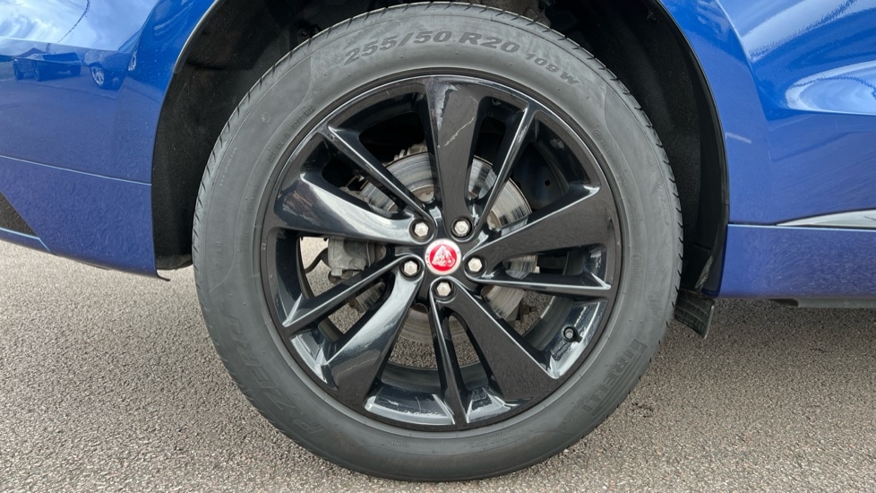 Used Jaguar F-Pace 2022 for sale - 76095936: Photo 28