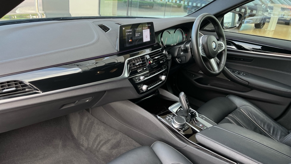 Used BMW 5 Series 2017 for sale - 76869850: Photo 10