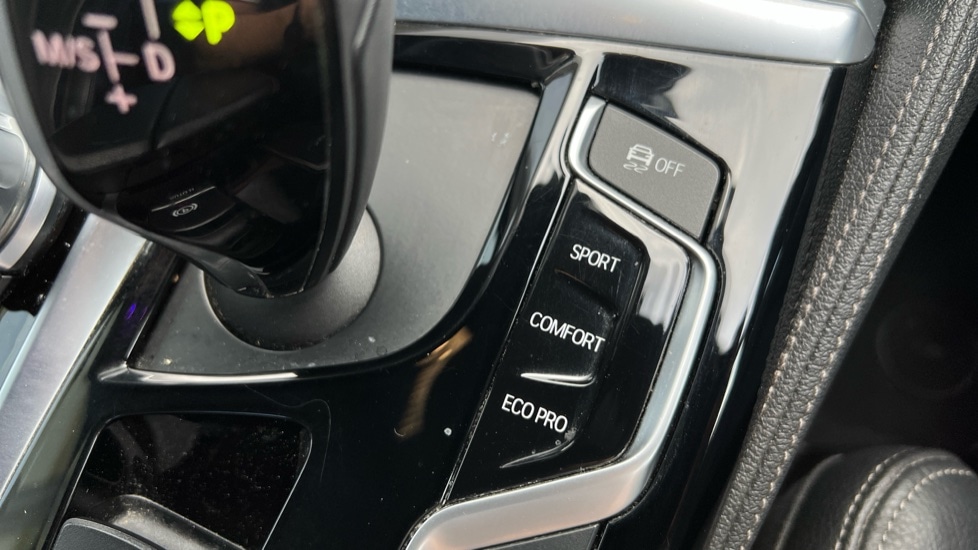 Used BMW 5 Series 2017 for sale - 76869850: Photo 39