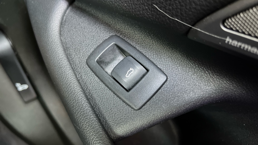 Used BMW 5 Series 2017 for sale - 76869850: Photo 43