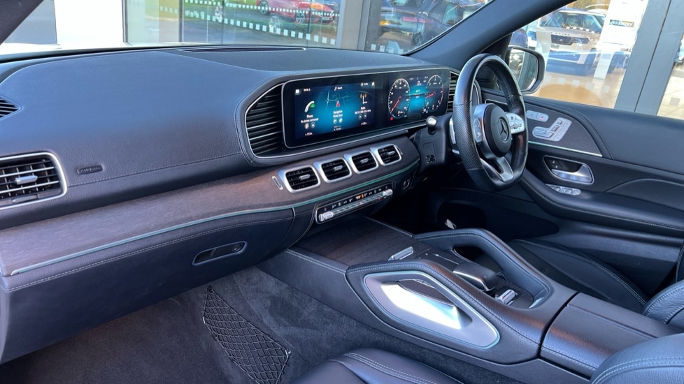 Used Mercedes-Benz GLE 2021 for sale - 76872215: Photo 10