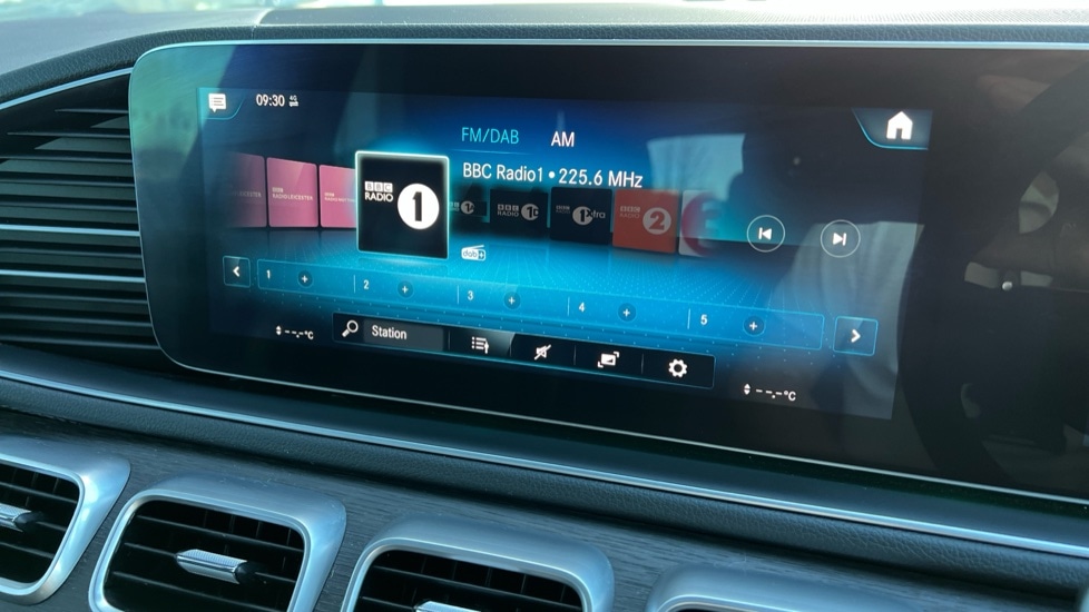 Used Mercedes-Benz GLE 2021 for sale - 76872215: Photo 35