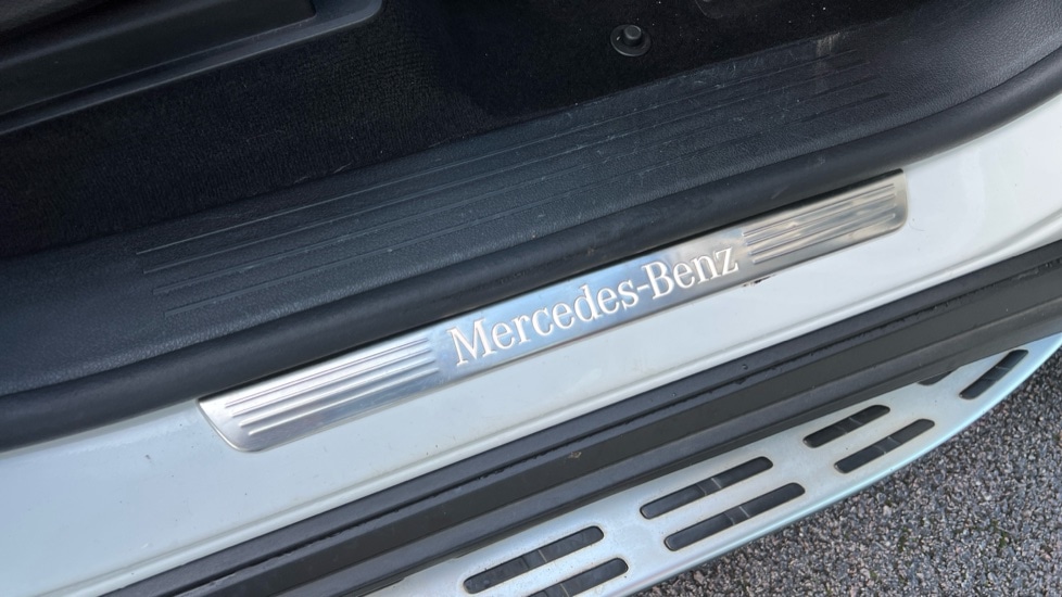 Used Mercedes-Benz GLE 2021 for sale - 76872215: Photo 37