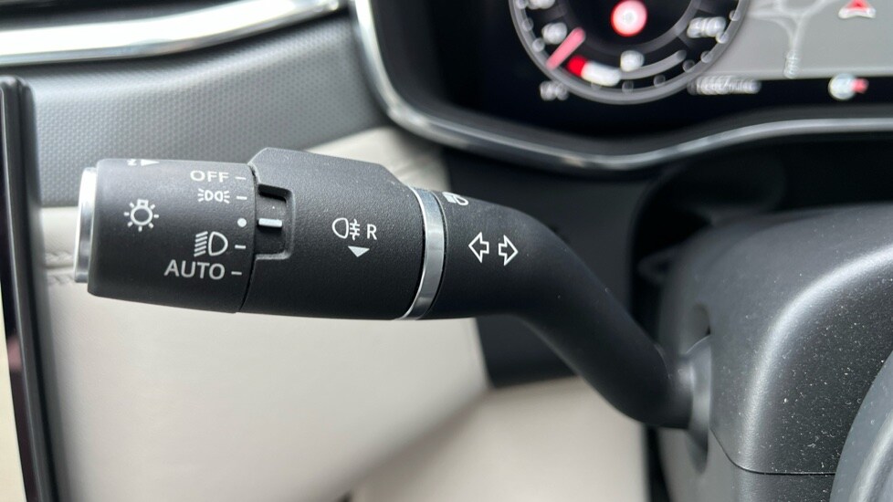 Used Jaguar F-Pace 2022 for sale - 76074537: Photo 40