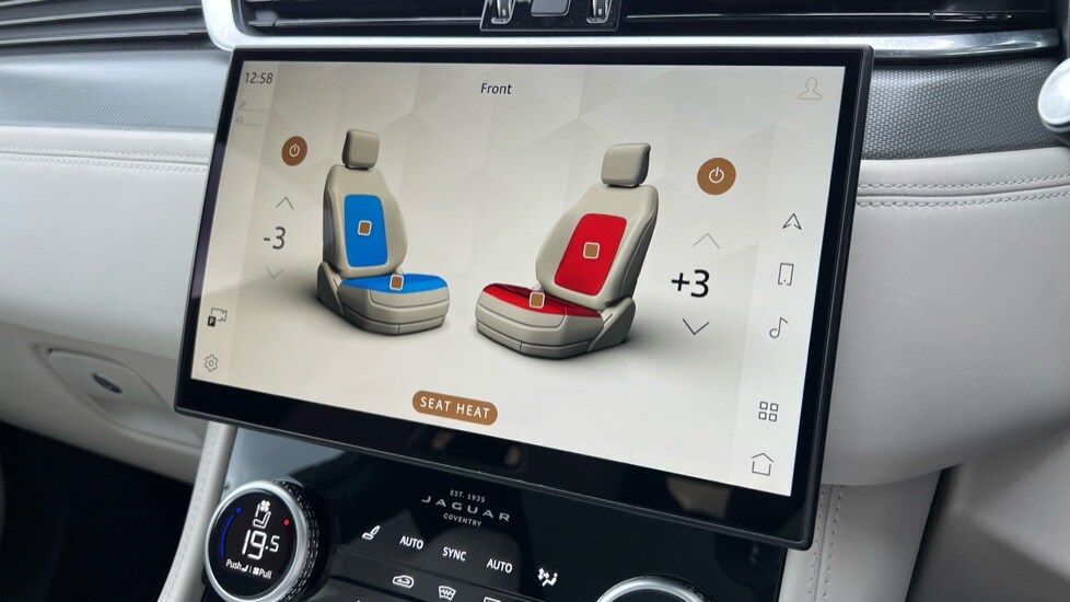 Used Jaguar F-Pace 2022 for sale - 76074537: Photo 44