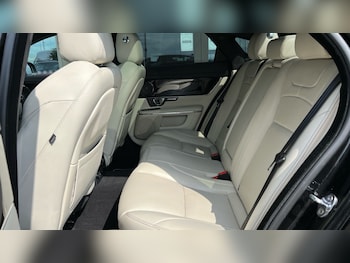 Used Jaguar XJ 2019 for sale - 75579949: Photo