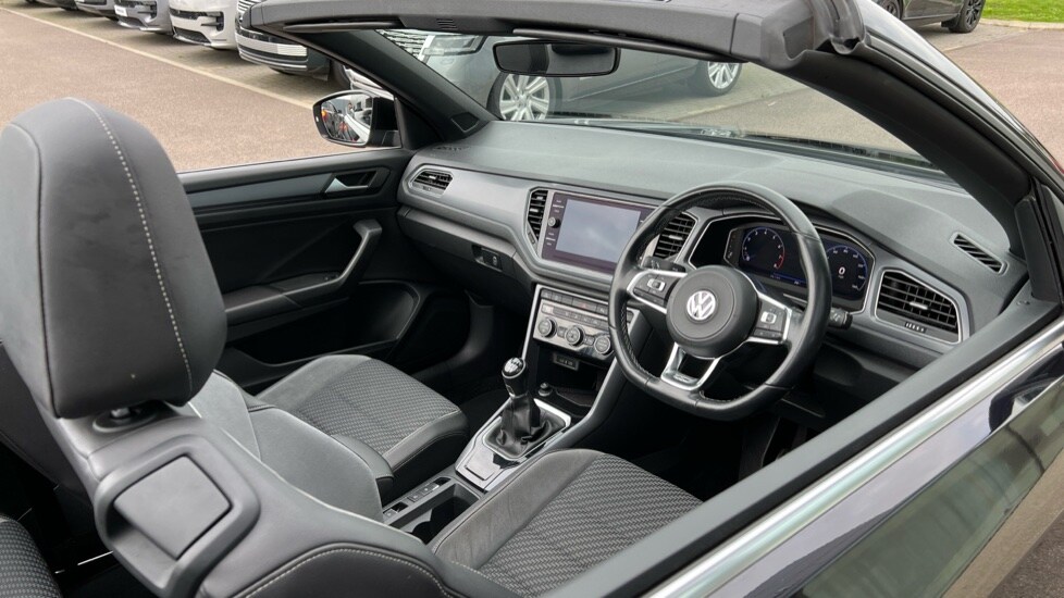 Used Volkswagen T-Roc 2020 for sale - 76104194: Photo 24