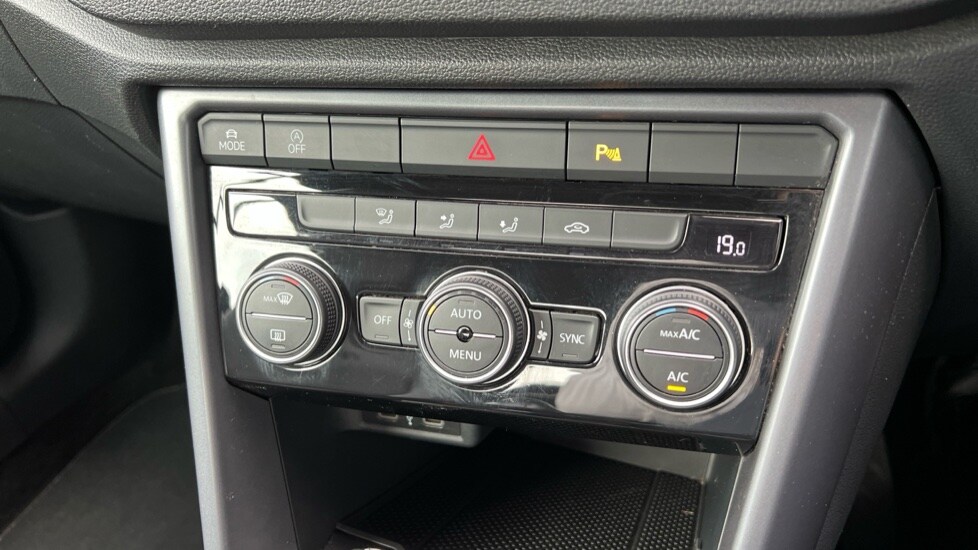 Used Volkswagen T-Roc 2020 for sale - 76104194: Photo 38