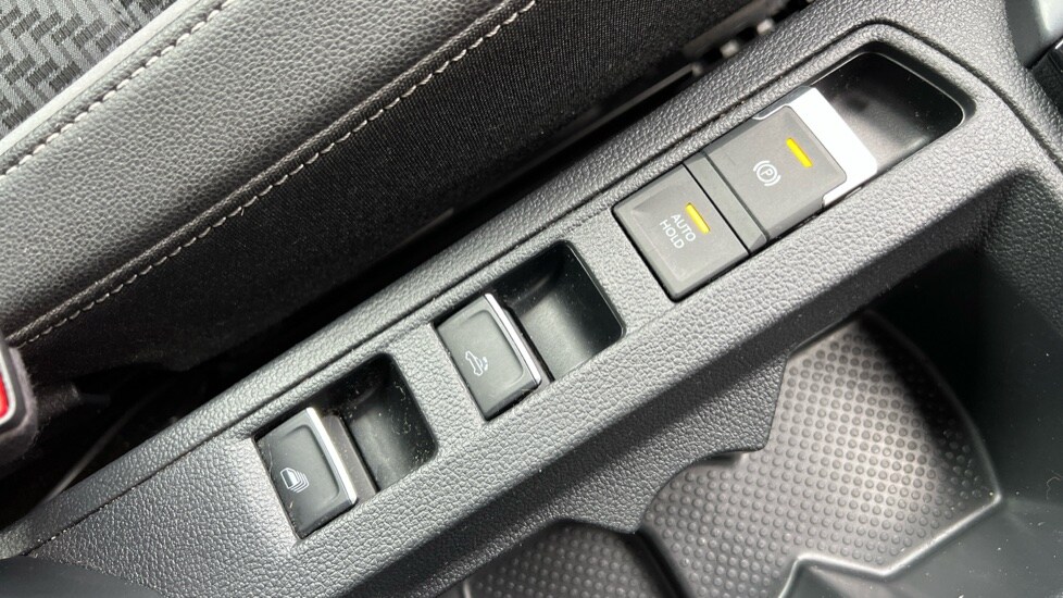 Used Volkswagen T-Roc 2020 for sale - 76104194: Photo 39