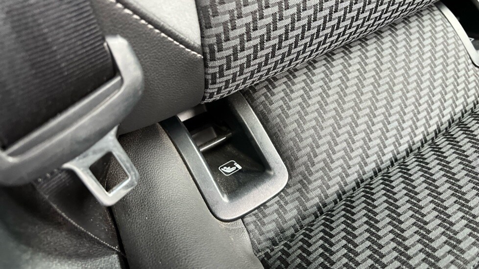 Used Volkswagen T-Roc 2020 for sale - 76104194: Photo 40