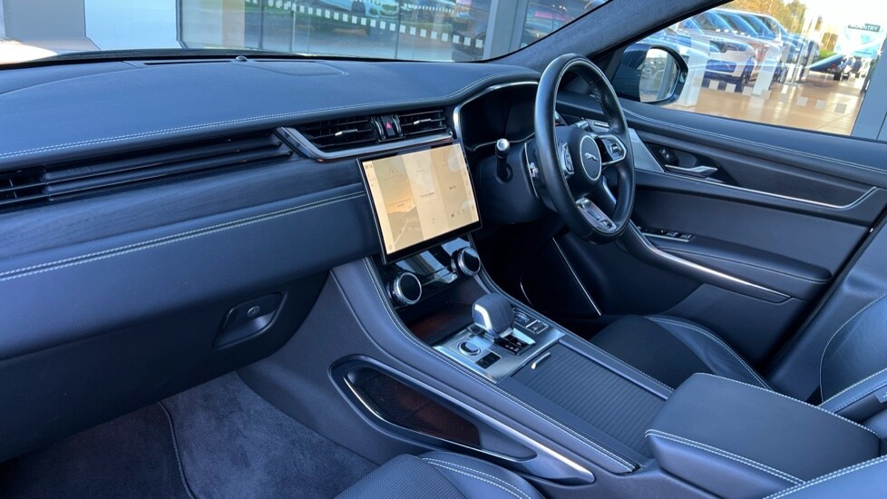 Used Jaguar F-Pace 2022 for sale - 76597848: Photo 33