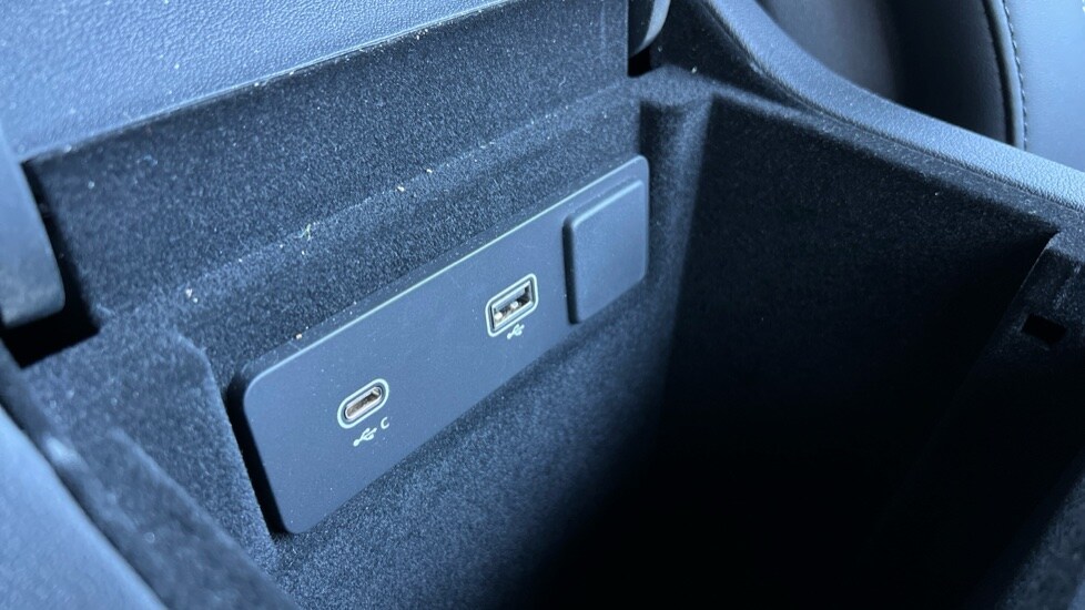 Used Jaguar F-Pace 2022 for sale - 76597848: Photo 43