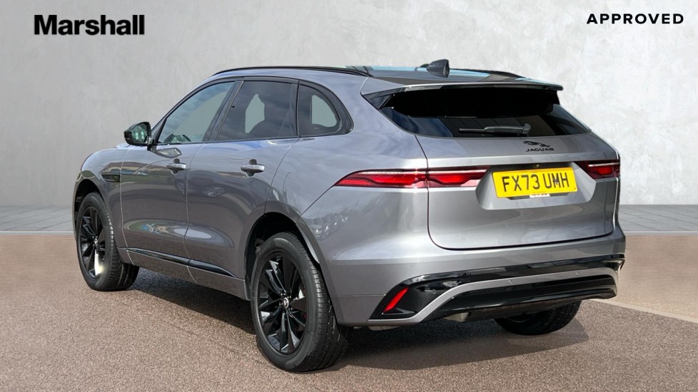Used Jaguar F-Pace 2023 for sale - 76034025: Photo 2