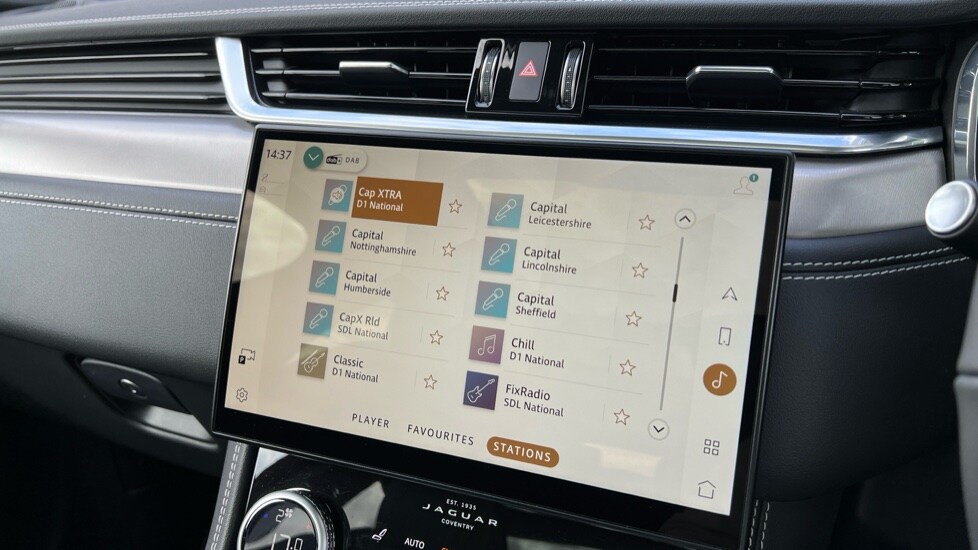 Used Jaguar F-Pace 2023 for sale - 76034025: Photo 40