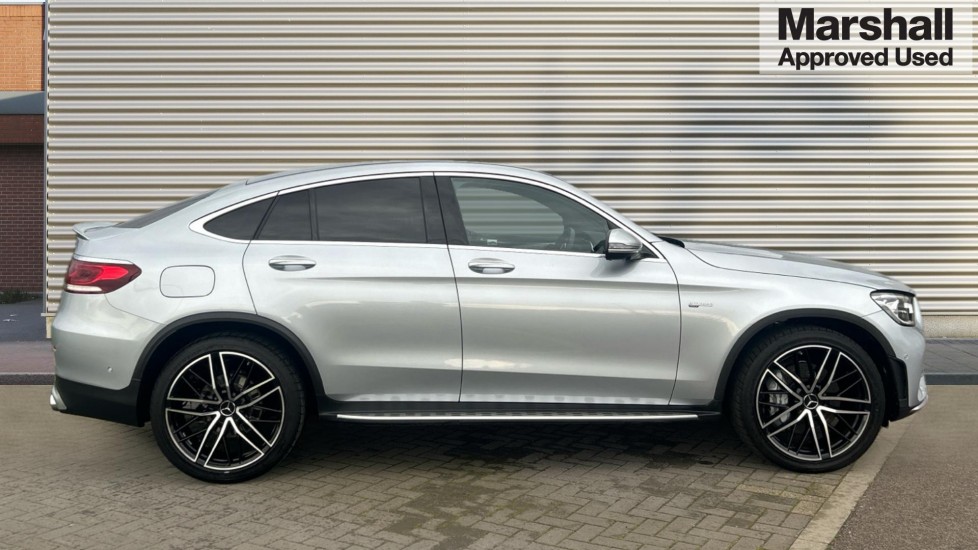 Used Mercedes-Benz GLC 2022 for sale - 76873626: Photo 2