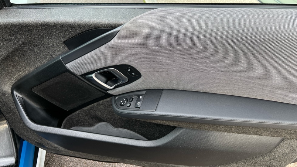 Used BMW i3 2017 for sale - 76873700: Photo 30