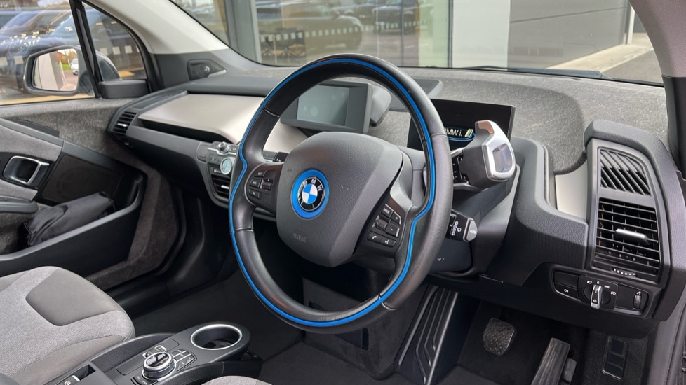 Used BMW i3 2017 for sale - 76873700: Photo 9