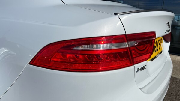 Used Jaguar XE 2018 for sale - 76190930: Photo 19