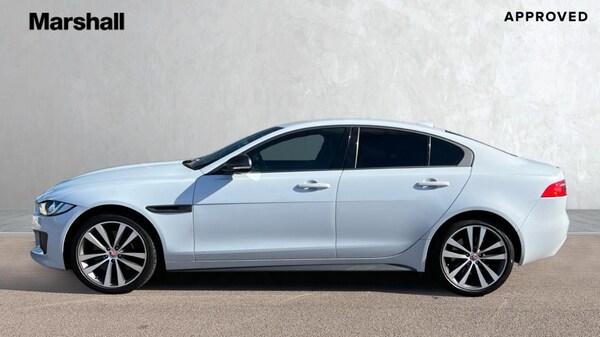 Used Jaguar XE 2018 for sale - 76190930: Photo 30