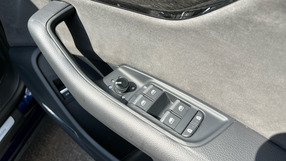 Used Audi Q8 2021 for sale - 76096038: Photo 31