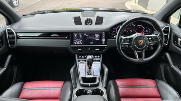 Used Porsche Cayenne 2019 for sale - 76161229: Photo 11