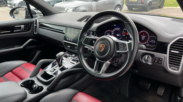 Used Porsche Cayenne 2019 for sale - 76161229: Photo 9