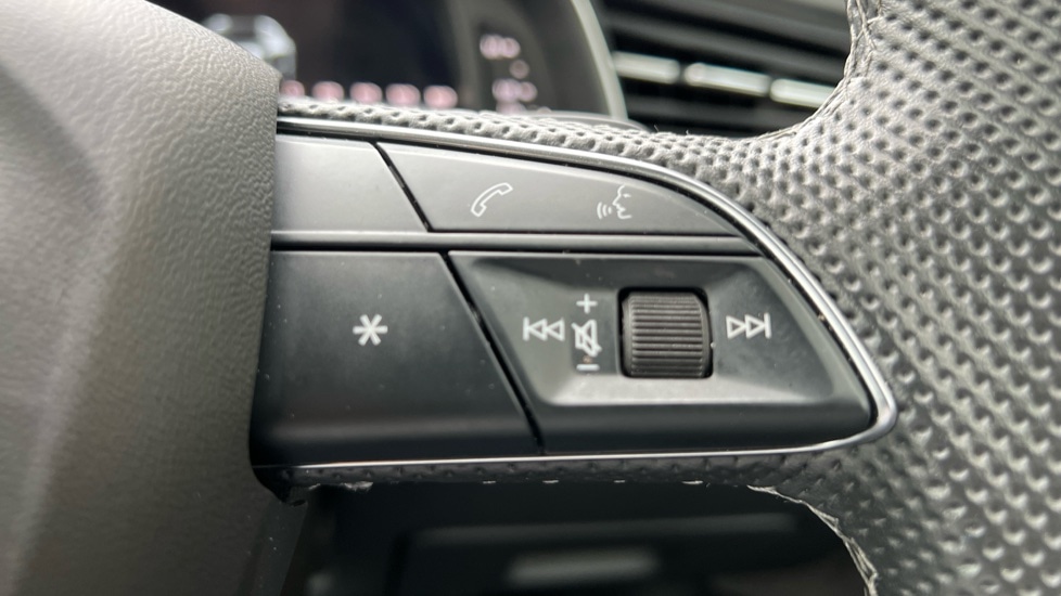 Used Audi Q8 2022 for sale - 76442138: Photo 22