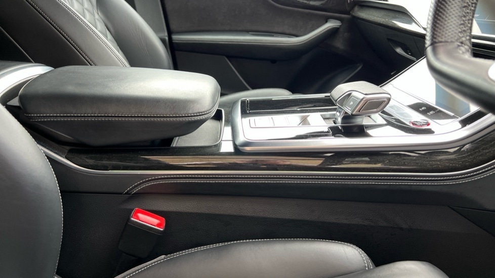 Used Audi Q8 2022 for sale - 76442138: Photo 28