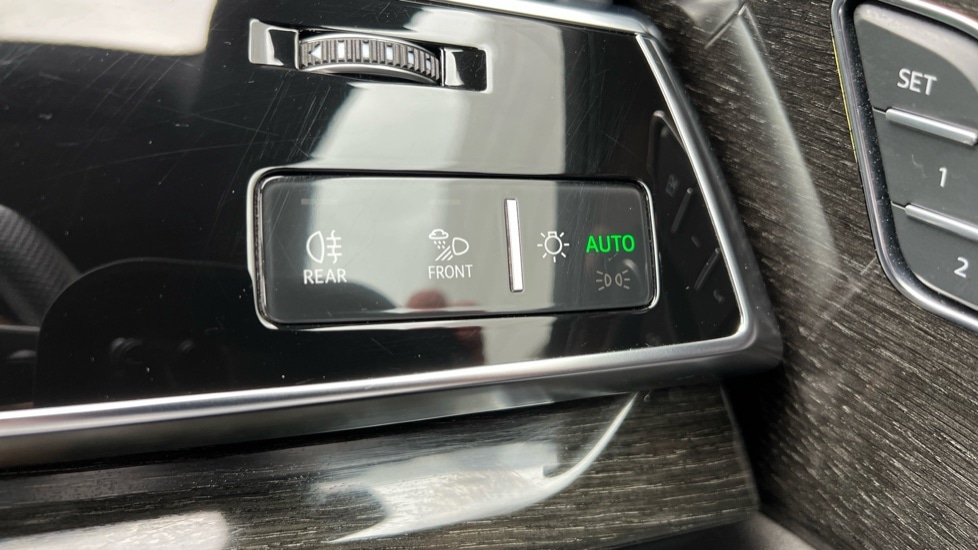 Used Audi Q8 2022 for sale - 76442138: Photo 42