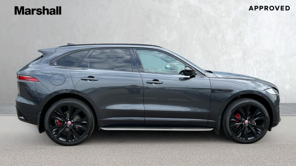 Used Jaguar F-Pace 2024 for sale - 75992917: Photo 5