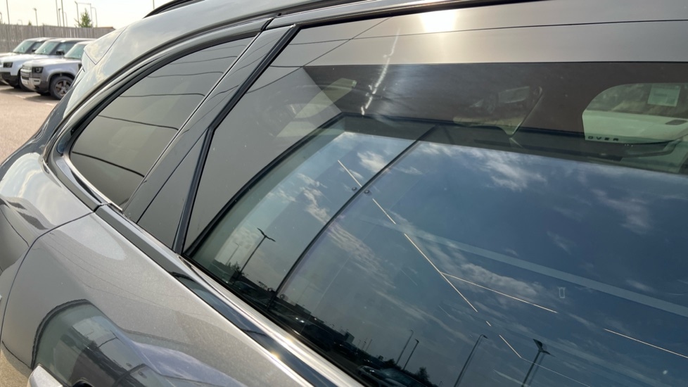 Used Jaguar F-Pace 2024 for sale - 75992917: Photo 51
