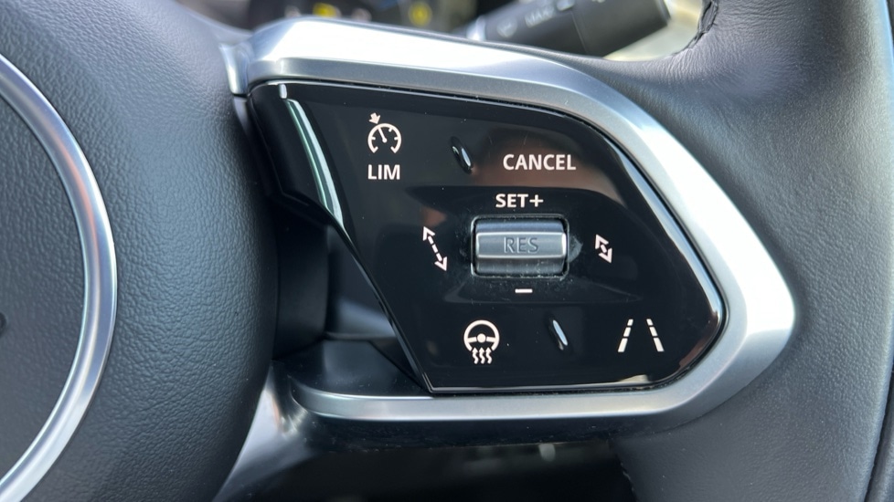 Used Jaguar I-Pace 2023 for sale - 76593709: Photo 37