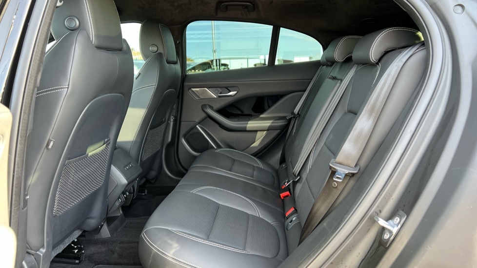 Used Jaguar I-Pace 2023 for sale - 76593709: Photo 4