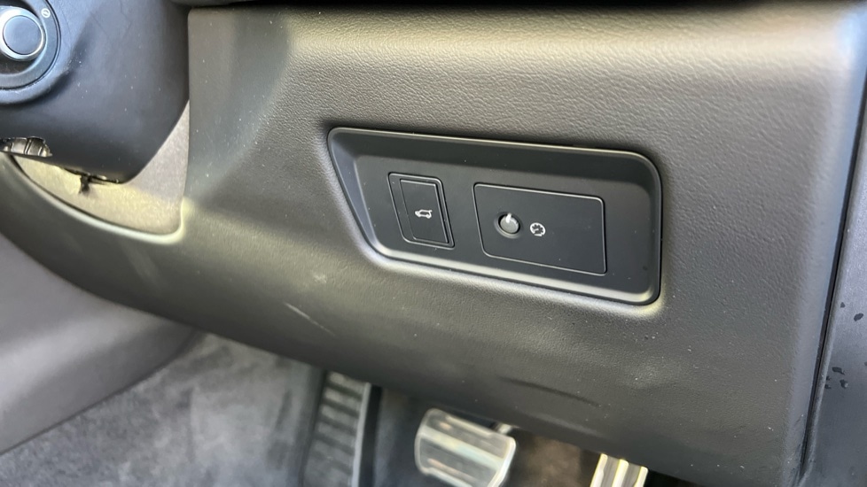 Used Jaguar F-Pace 2024 for sale - 76773142: Photo 46