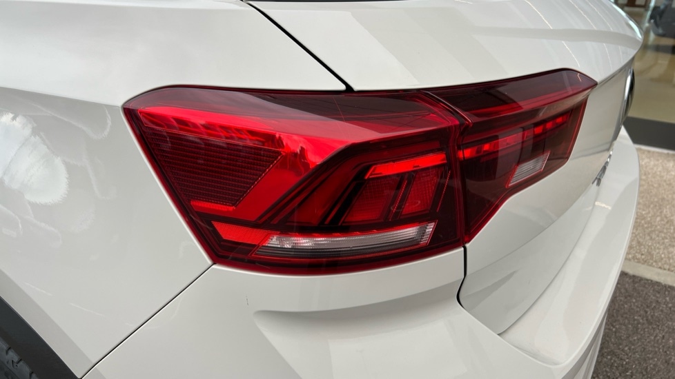 Used Volkswagen T-Roc 2023 for sale - 76442154: Photo 52