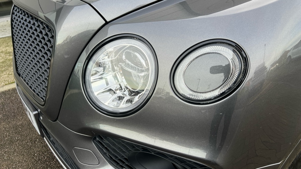 Used Bentley Bentayga 2019 for sale - 77021859: Photo 59