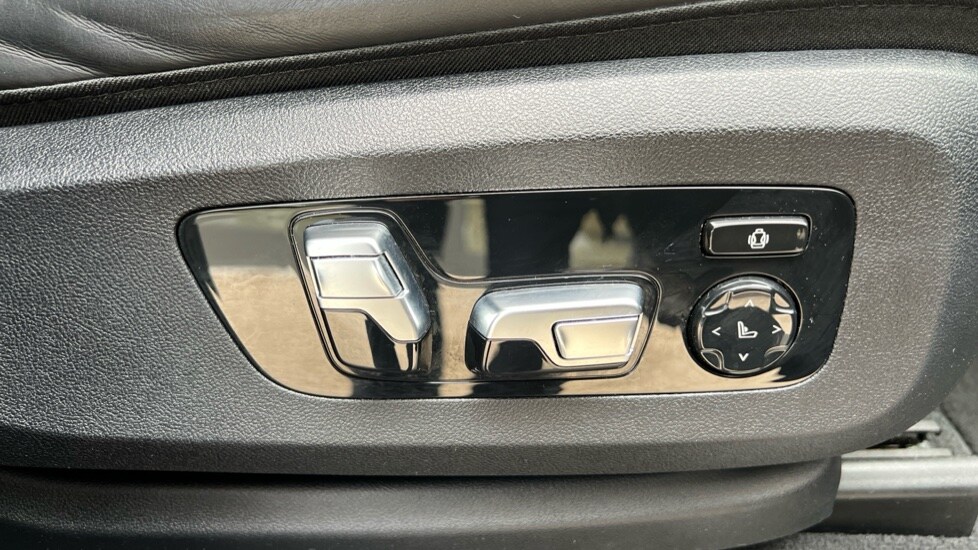 Used BMW X5 2021 for sale - 76528942: Photo 32