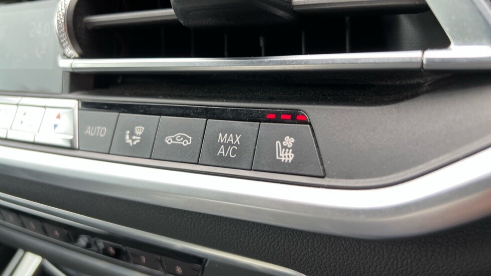 Used BMW X5 2021 for sale - 76528942: Photo 34