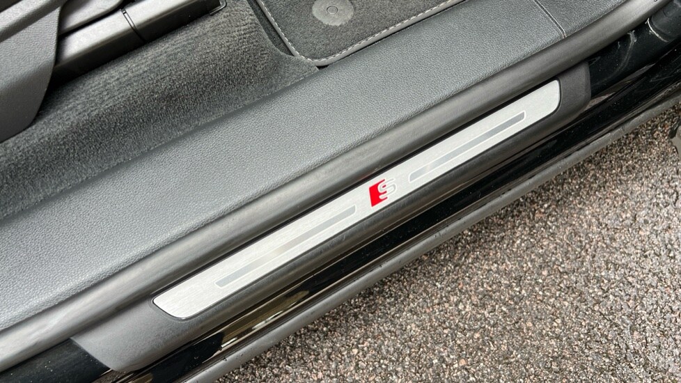 Used Audi Q8 2022 for sale - 76539826: Photo 37