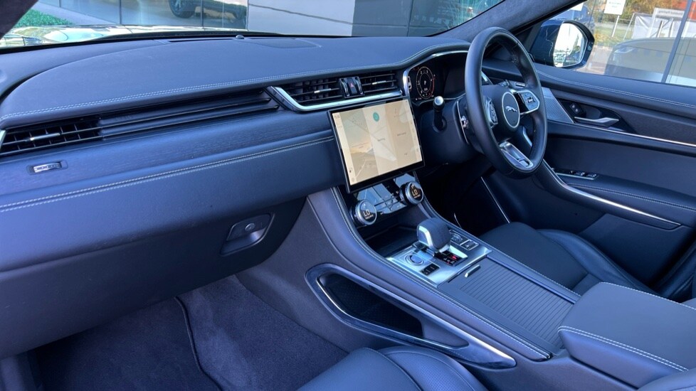 Used Jaguar F-Pace 2023 for sale - 76647794: Photo 33