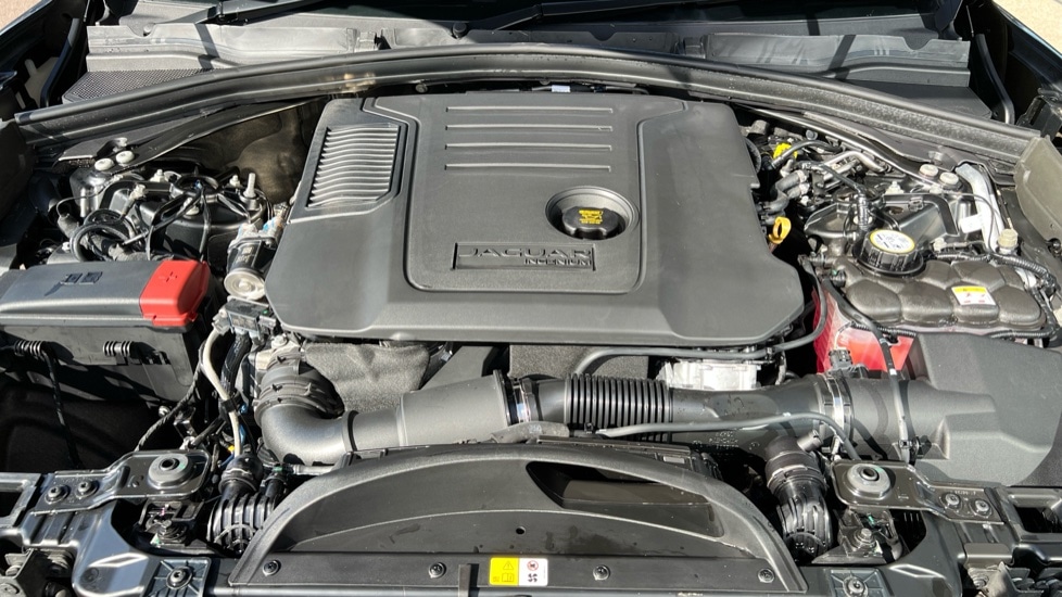 Used Jaguar F-Pace 2023 for sale - 76647794: Photo 34