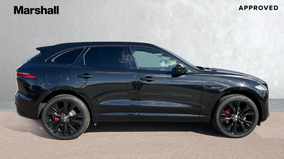 Used Jaguar F-Pace 2023 for sale - 76647794: Photo 5